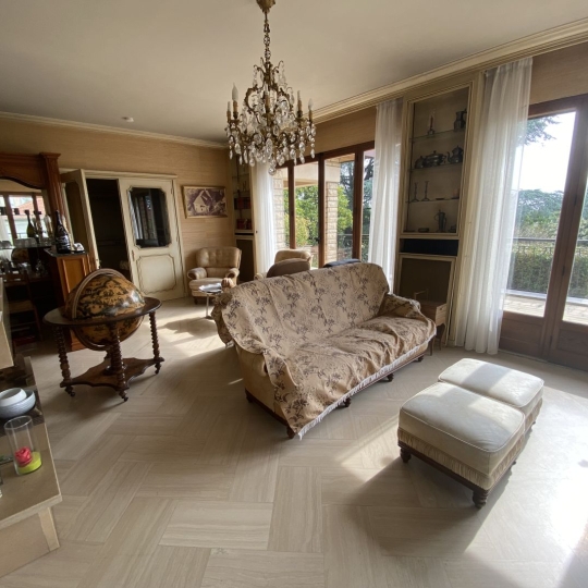  Annonces NEUVILLE : Maison / Villa | CHAMPAGNE-AU-MONT-D'OR (69410) | 285 m2 | 900 000 € 