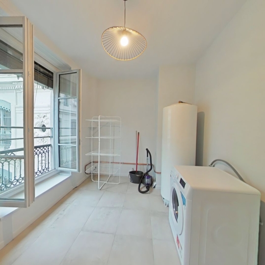  Annonces NEUVILLE : Appartement | LYON (69001) | 133 m2 | 2 600 € 