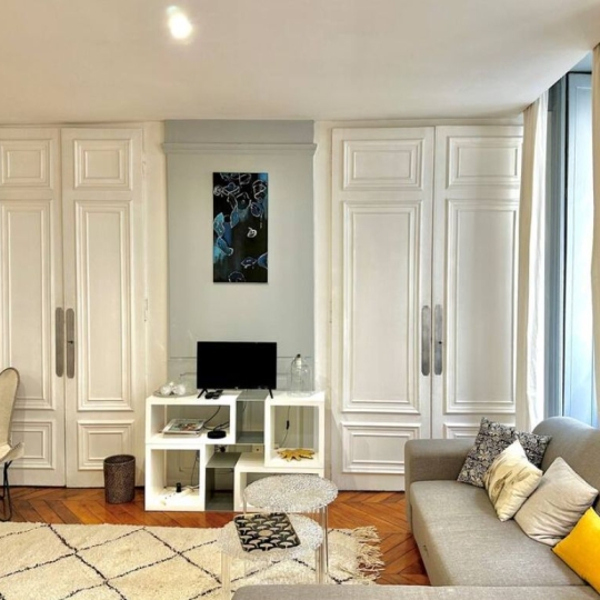  Annonces NEUVILLE : Apartment | LYON (69002) | 55 m2 | 1 950 € 