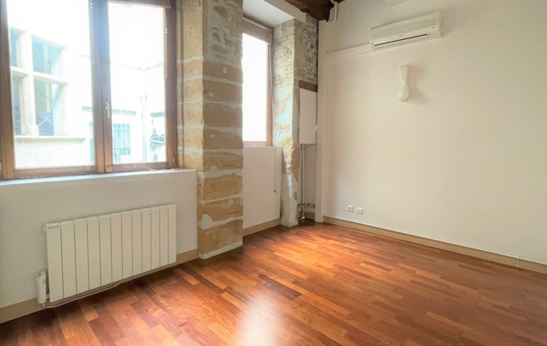 Annonces NEUVILLE : Appartement | LYON (69002) | 69 m2 | 1 157 € 