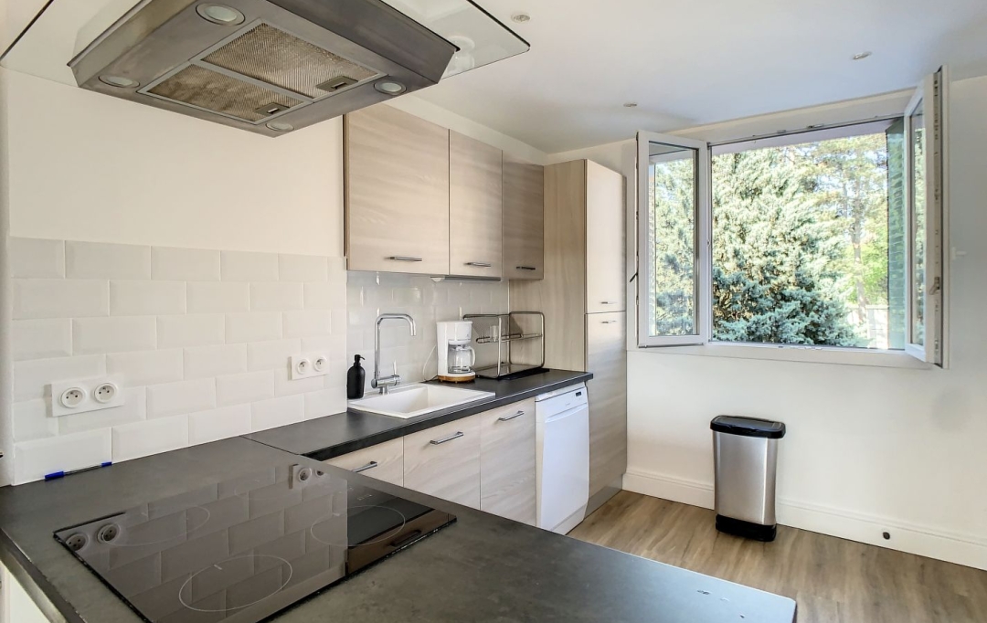 Annonces NEUVILLE : Appartement | LYON (69005) | 81 m2 | 1 450 € 