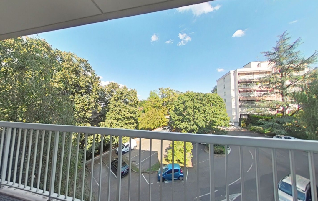 Annonces NEUVILLE : Appartement | TASSIN-LA-DEMI-LUNE (69160) | 54 m2 | 1 350 € 