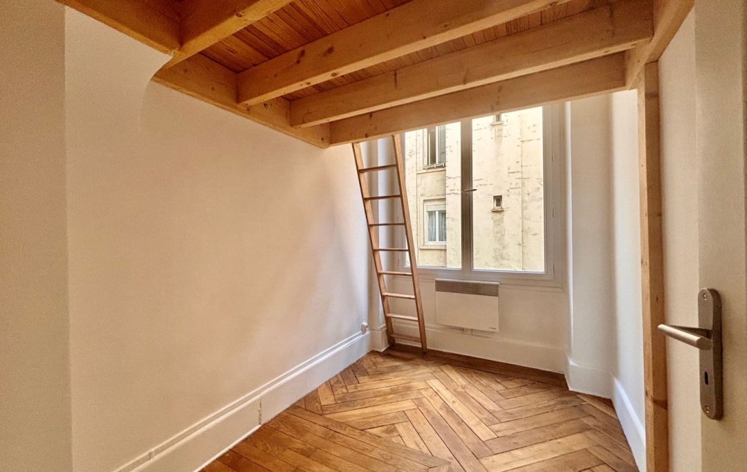 Annonces NEUVILLE : Appartement | LYON (69002) | 75 m2 | 290 000 € 