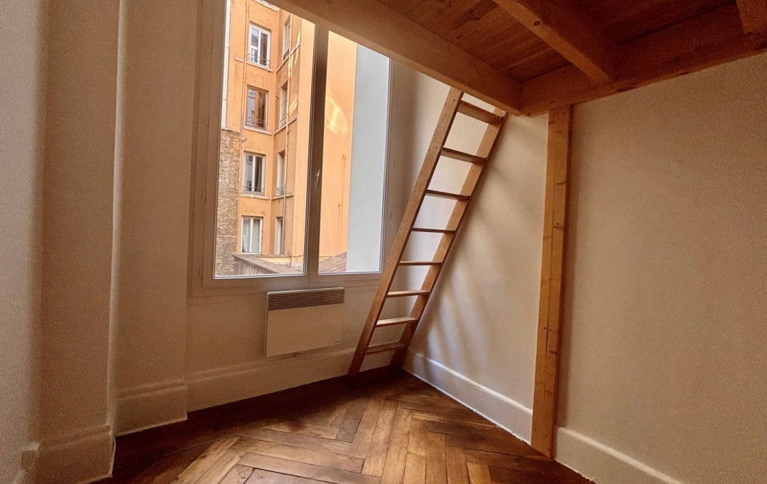 Annonces NEUVILLE : Appartement | LYON (69002) | 75 m2 | 290 000 € 