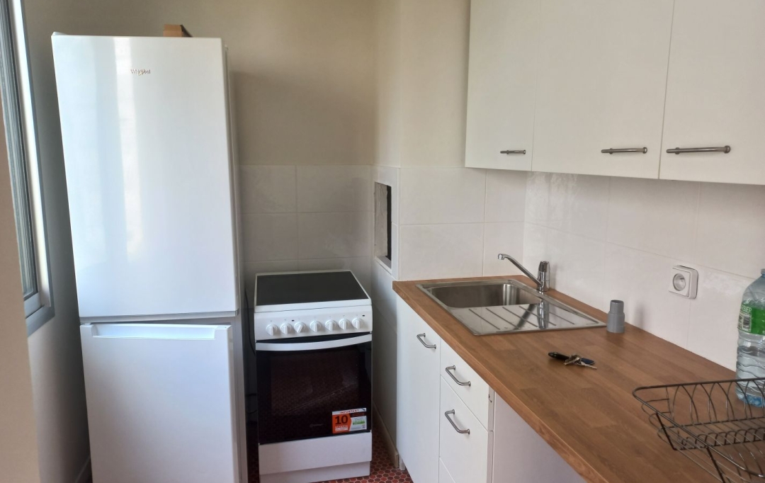 Annonces NEUVILLE : Appartement | LYON (69007) | 30 m2 | 726 € 