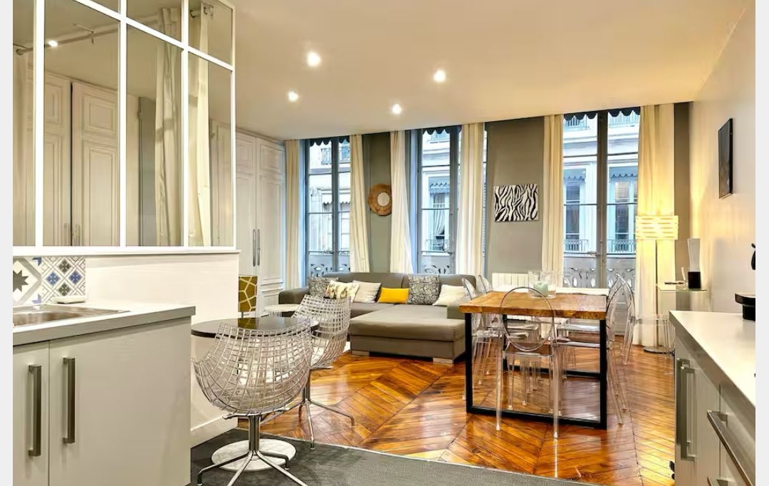 Annonces NEUVILLE : Apartment | LYON (69002) | 55 m2 | 1 950 € 