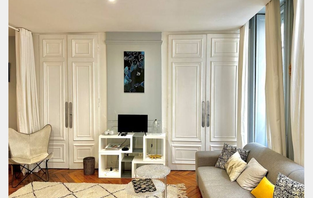 Annonces NEUVILLE : Apartment | LYON (69002) | 55 m2 | 1 950 € 